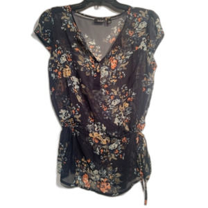 A New Approach a.n.a. Women Blouse Top Blue with Red Beige Floral. Petite Medium